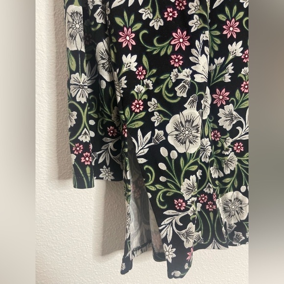 J Jill Wearever Large Floral Long Sleeve Tunic Top Basic Pleated Back - Picture 3 of 6